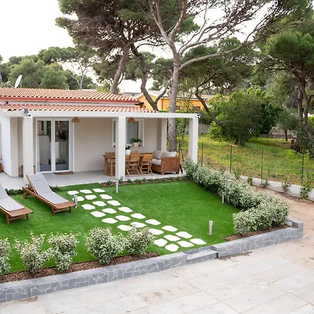 Linda Holiday home Porto Pino